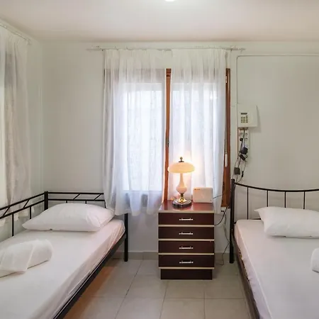 度假居 Solomon House *